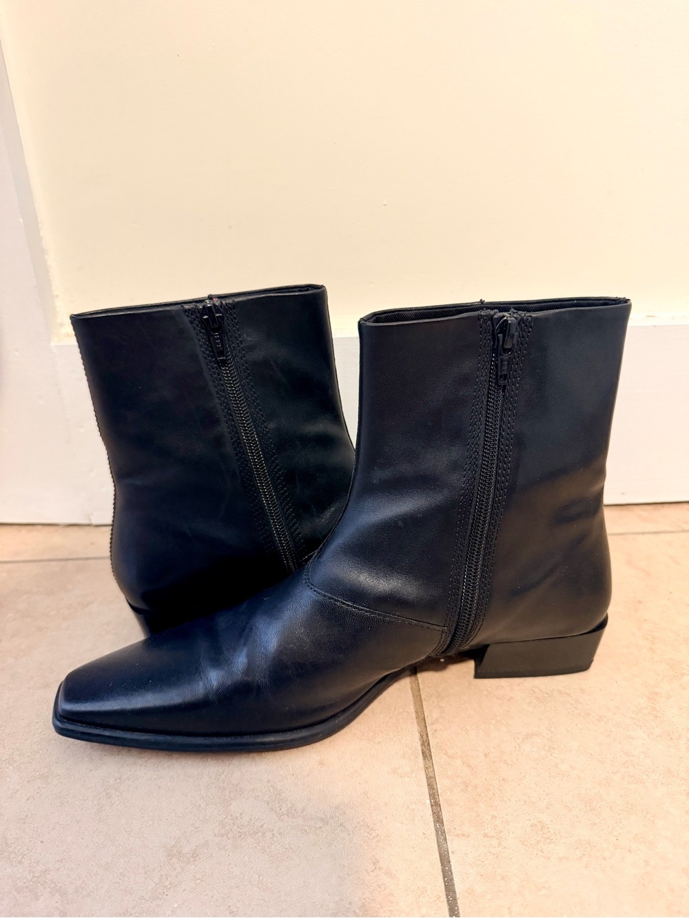 Vagabond Shoemakers Nella Bootie - Picture 6 of 8